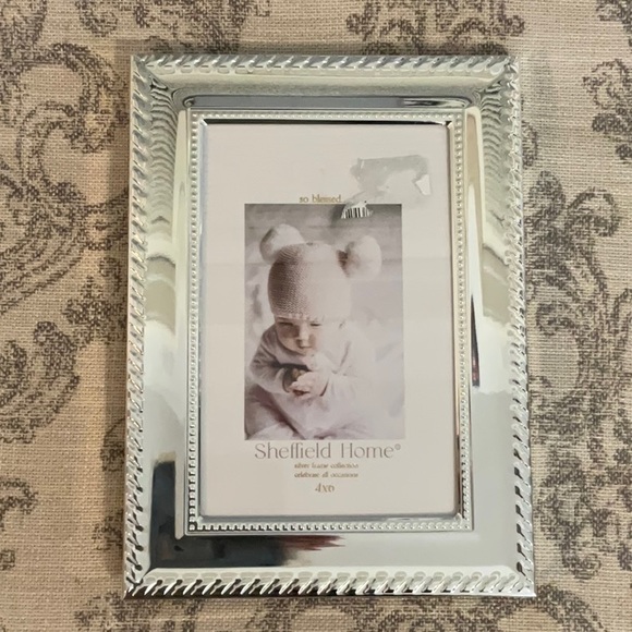 Sheffield Home Accents Nwt Sheffield Home Silver Frame W White